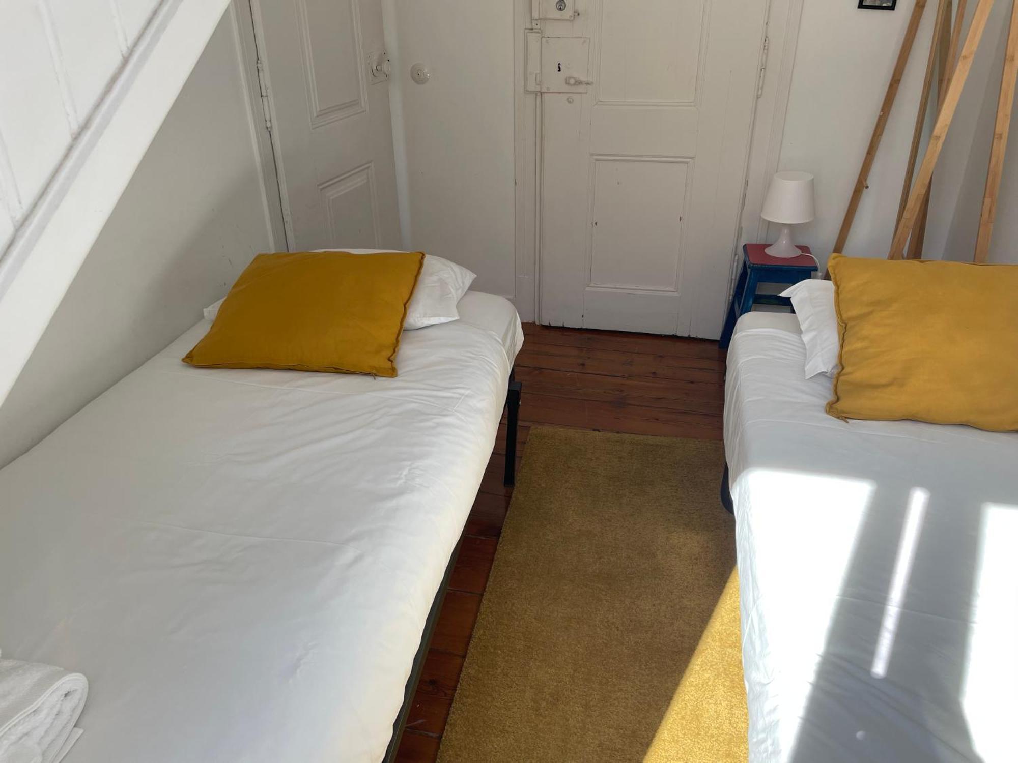 Cosy Apartment - Bairro Alto, Principe Real Lisbon Luaran gambar